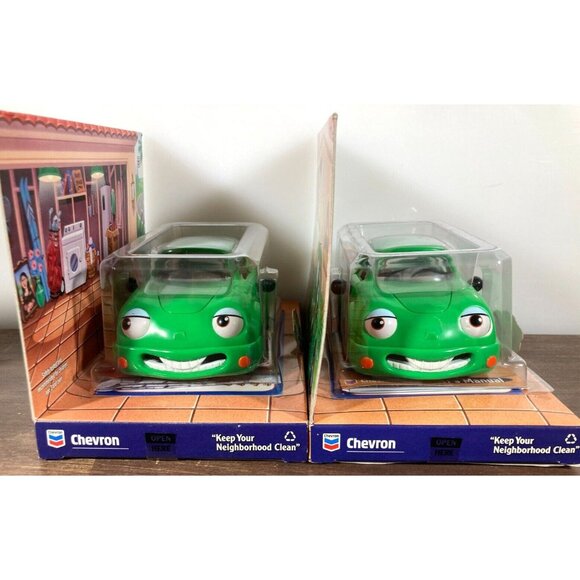 Lot of 3 Vintage CHEVRON CARS Sealed NEW IN BOX (2) Kelly Kompact (1) Tina Turbo - Picture 6 of 12